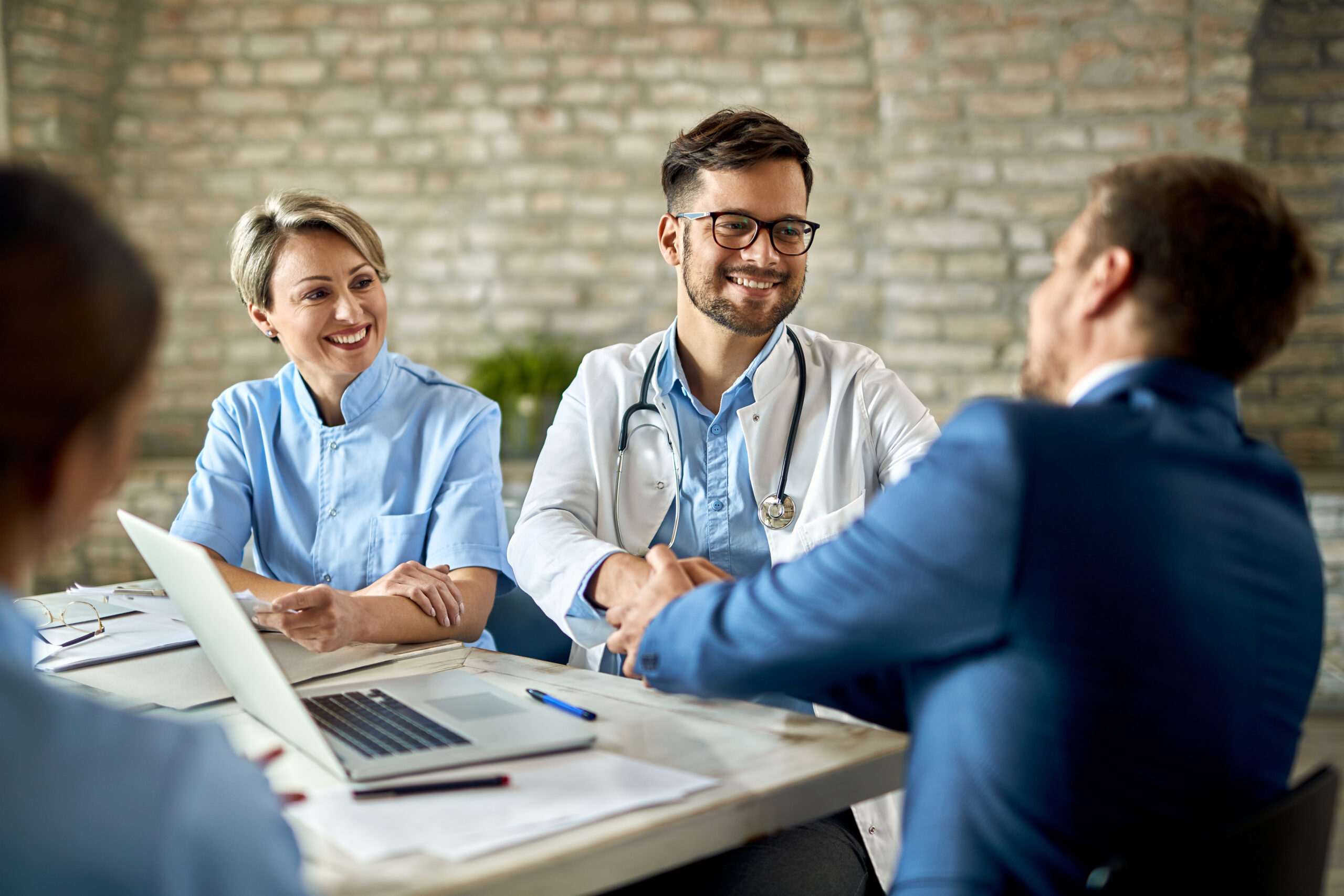 Driving HCP Awareness and Lead Generation Through a Targeted Digital Engagement Campaign